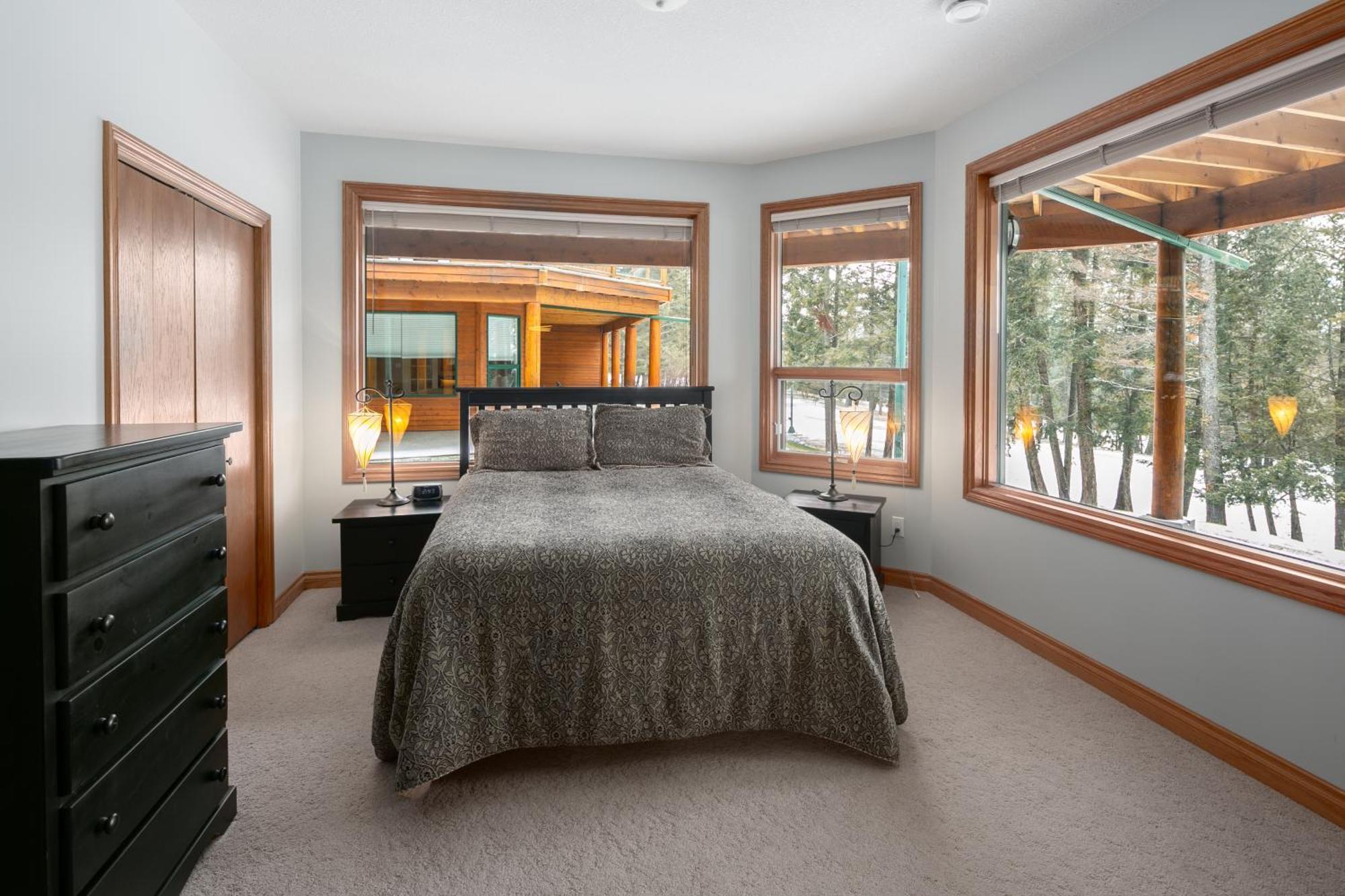 Marble Canyon Fairmont Hot Springs Exterior photo